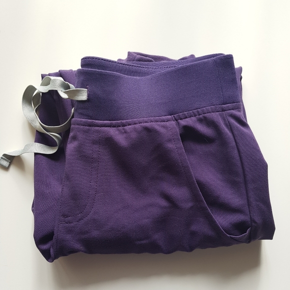 Sold!Figs Purple shadow zamora joggers, XSP - Picture 6 of 8